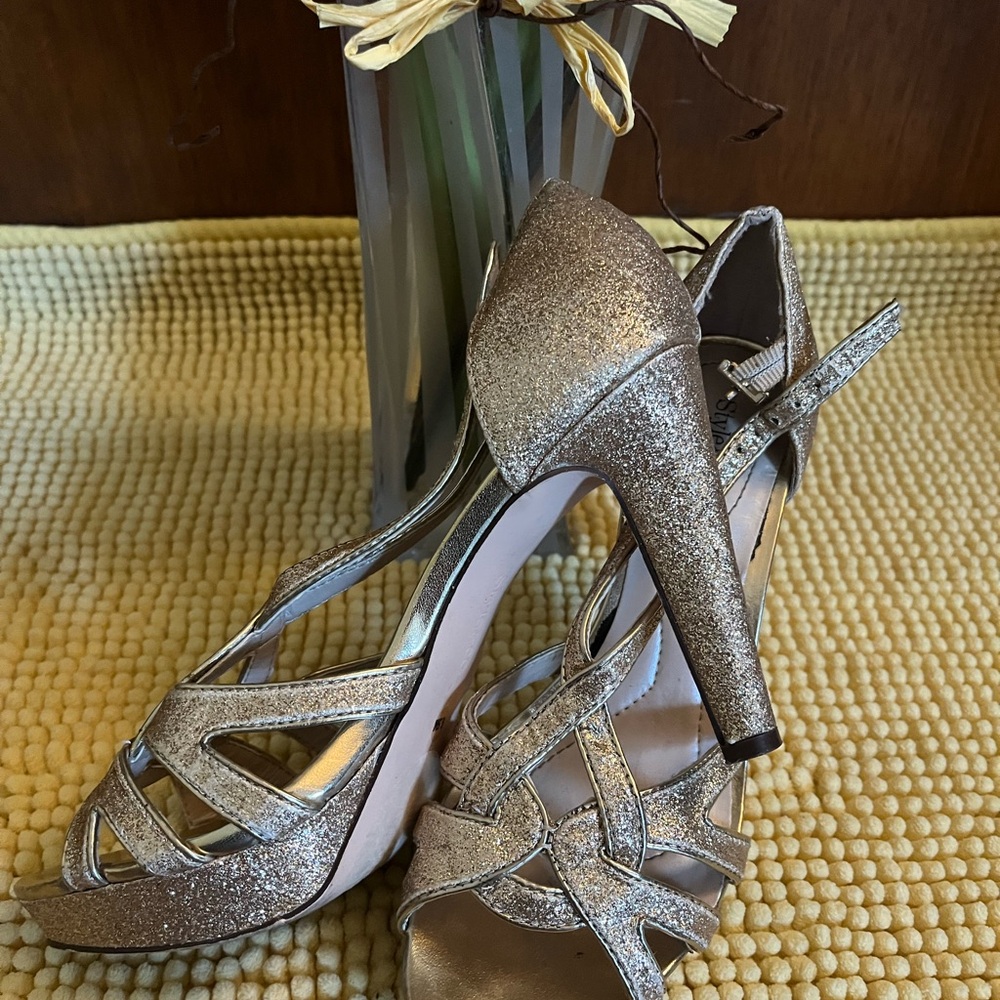 Style & Co Shimmering Gold Strappy Sandals